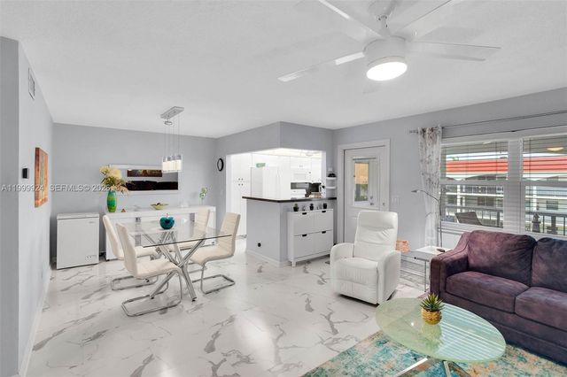 580 Egret Dr 303, Hallandale Beach, FL 33009