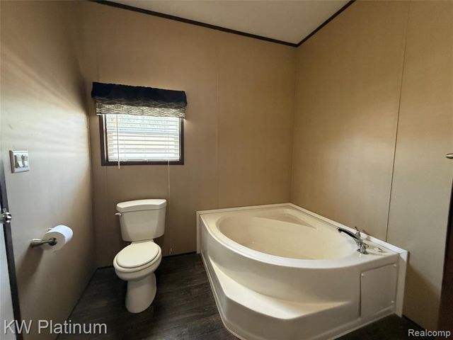 29927 Guilford Circle, Chesterfield, MI 48051
