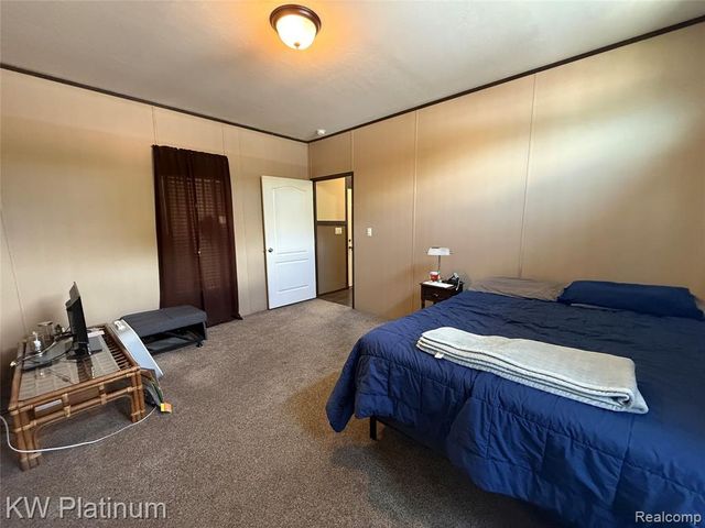 29927 Guilford Circle, Chesterfield, MI 48051