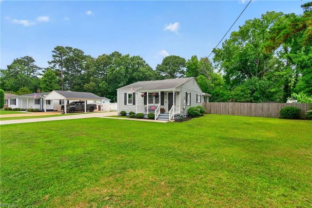 216 Marion DR, Chesapeake, VA 23322