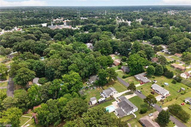 216 Marion DR, Chesapeake, VA 23322