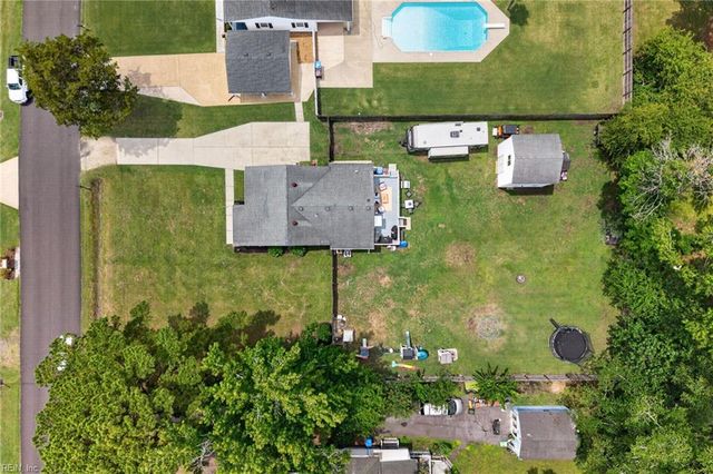 216 Marion DR, Chesapeake, VA 23322