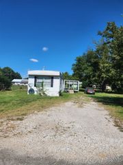 113 E Pine Street, Haskell, OK 74436