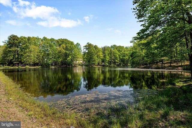77 GREENWAY CV, Ruther Glen, VA 22546