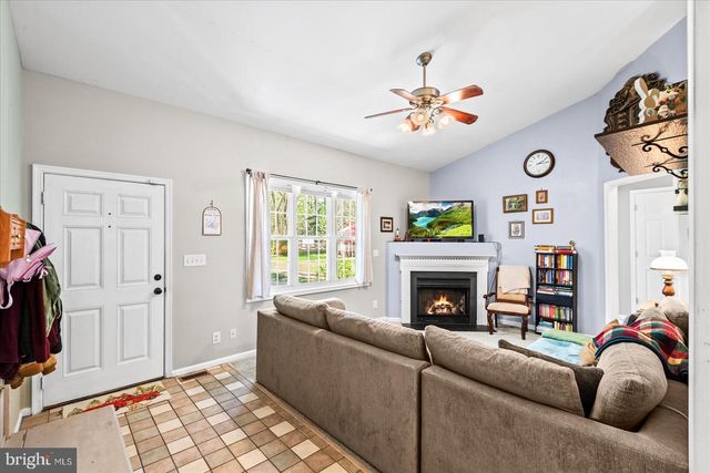 77 GREENWAY CV, Ruther Glen, VA 22546