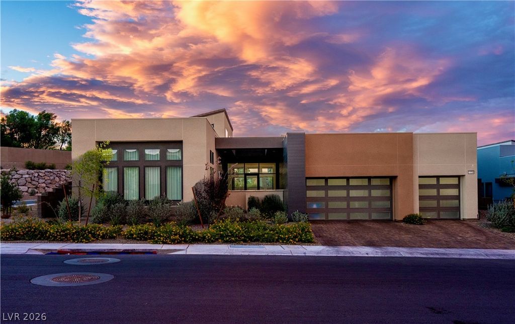 11134 Desert Heights Avenue, Las Vegas, NV 89135 — exterior