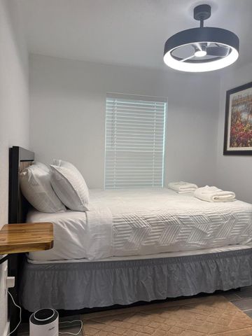 6707 Sherman Street 3, Houston, TX 77011