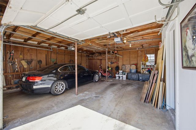 1030 E 44th ST, Austin, TX 78751