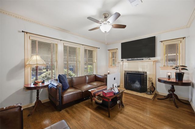 1030 E 44th ST, Austin, TX 78751