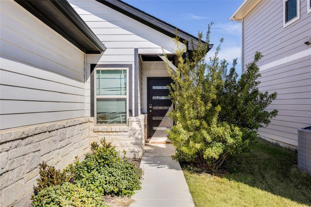 263 Tolo DR, Elgin, TX 78621