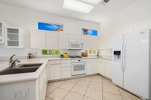 78832 Links Drive, Palm Desert, CA 92211