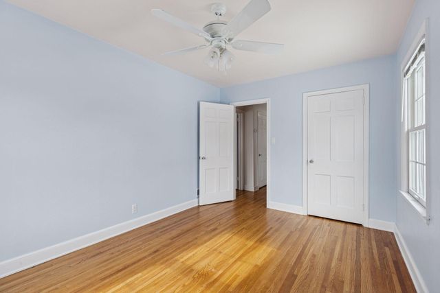 3700 Thomas Avenue N, Minneapolis, MN 55412