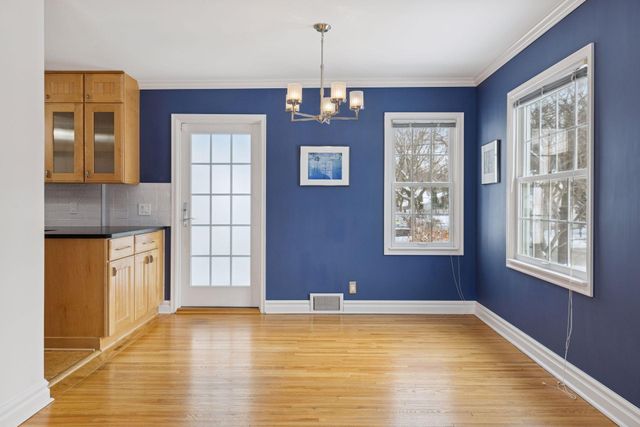 3700 Thomas Avenue N, Minneapolis, MN 55412