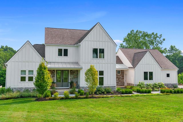 4181 Corner Road, Alexandria, OH 43001