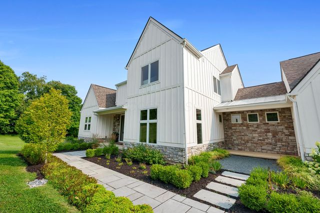 4181 Corner Road, Alexandria, OH 43001