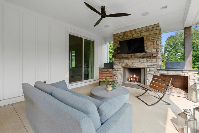 4181 Corner Road, Alexandria, OH 43001