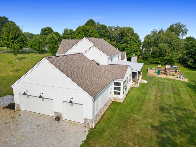 4181 Corner Road, Alexandria, OH 43001