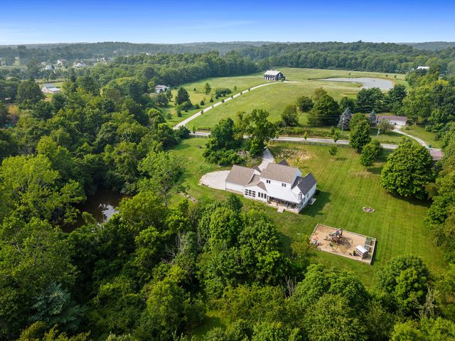 4181 Corner Road, Alexandria, OH 43001