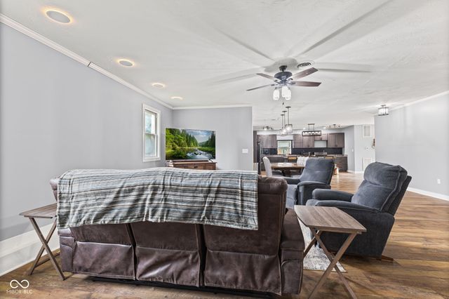 2360 W US Highway 36 Drive, Pendleton, IN 46064