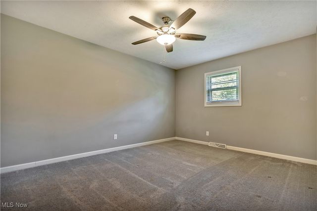 7086 Woodell Avenue NE, Canton, OH 44721