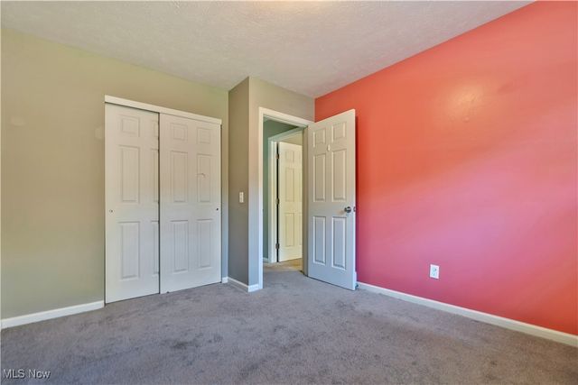 7086 Woodell Avenue NE, Canton, OH 44721