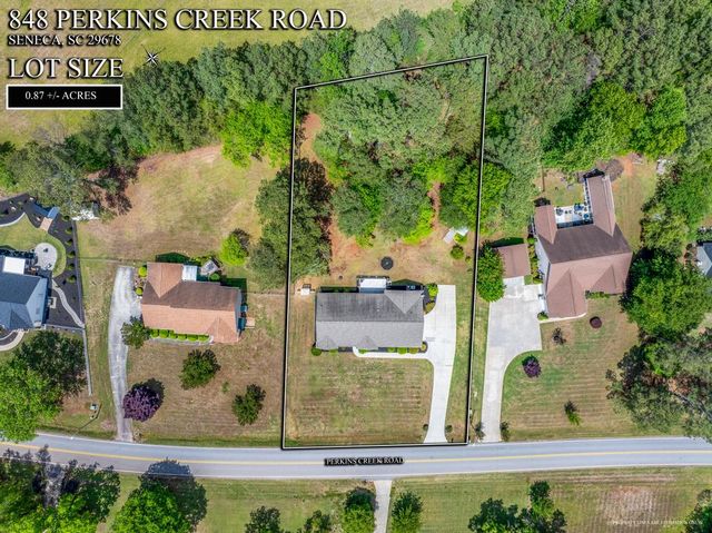 848 Perkins Creek Road, Seneca, SC 29678