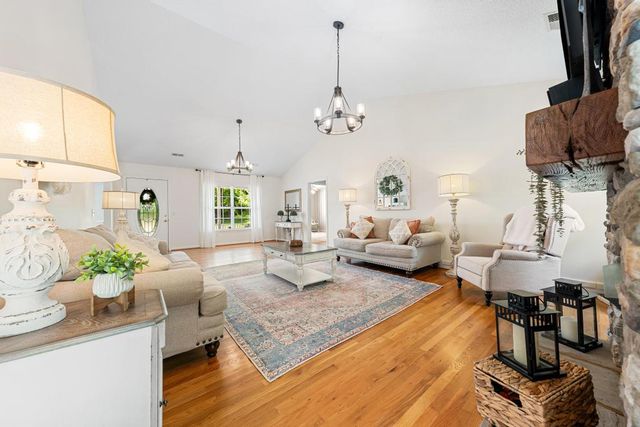 848 Perkins Creek Road, Seneca, SC 29678