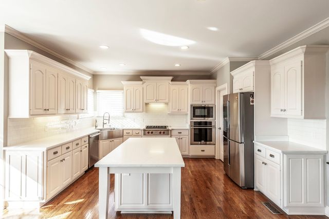 1253 12 Stones Crossing, Goodlettsville, TN 37072