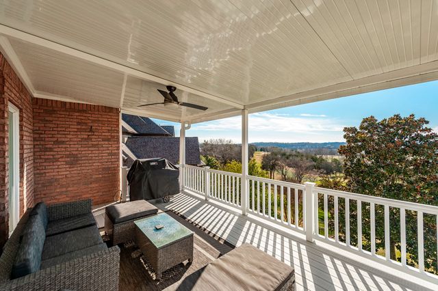 1253 12 Stones Crossing, Goodlettsville, TN 37072