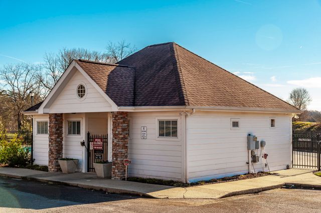 1253 12 Stones Crossing, Goodlettsville, TN 37072