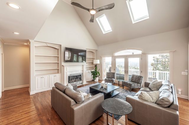 1253 12 Stones Crossing, Goodlettsville, TN 37072