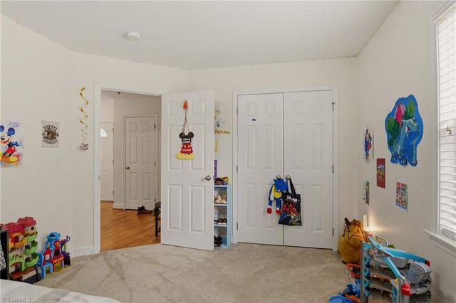 1866 Denise Lane, Winston-salem, NC 27127