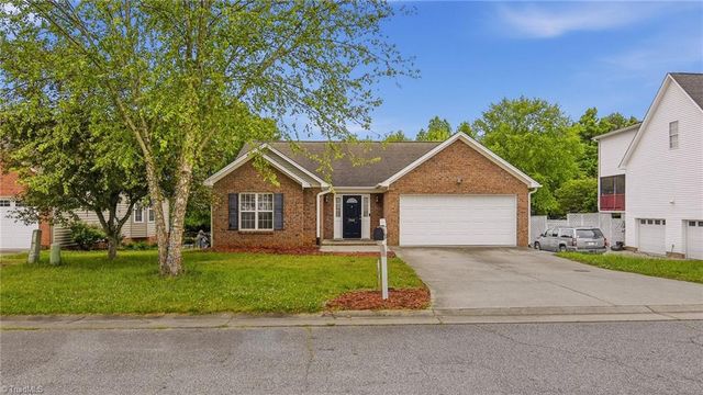 1866 Denise Lane, Winston-salem, NC 27127