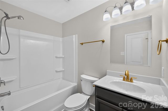 2629 Stream Bank Drive, Charlotte, NC 28269
