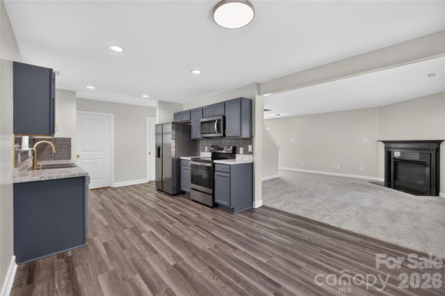 2629 Stream Bank Drive, Charlotte, NC 28269