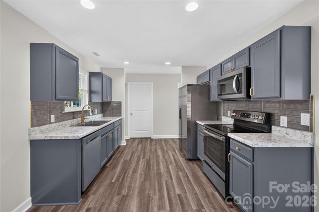 2629 Stream Bank Drive, Charlotte, NC 28269
