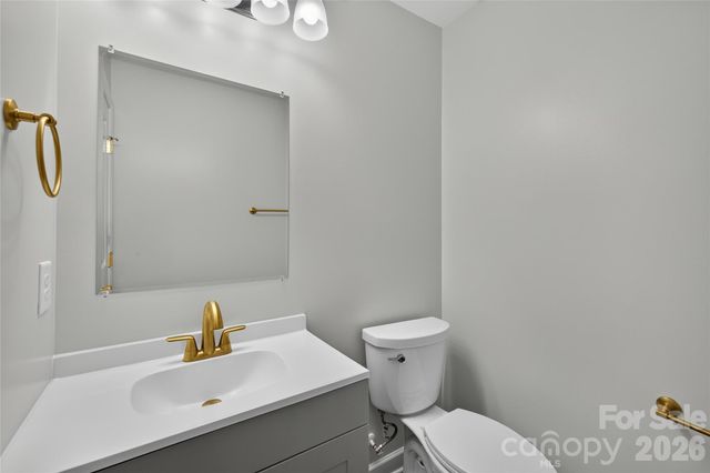 2629 Stream Bank Drive, Charlotte, NC 28269