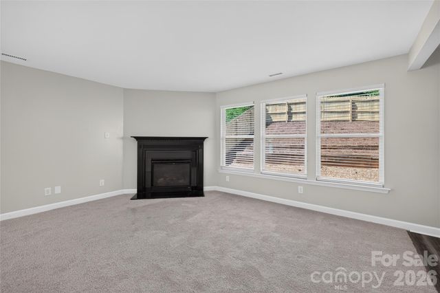 2629 Stream Bank Drive, Charlotte, NC 28269