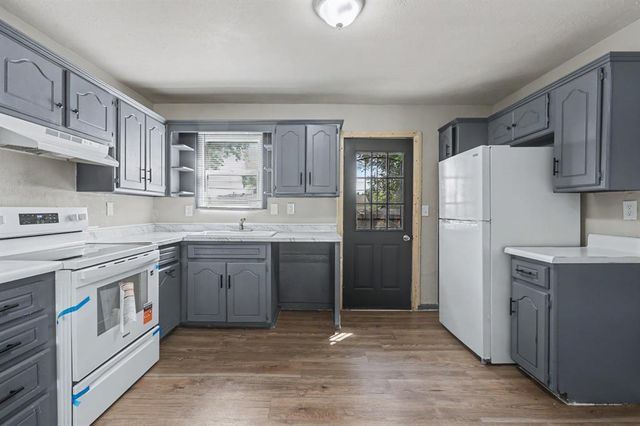 1720 SW 18th Street, Oklahoma City, OK 73108