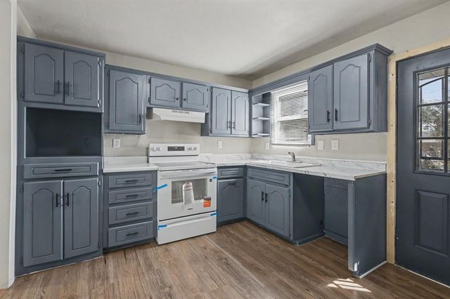 1720 SW 18th Street, Oklahoma City, OK 73108