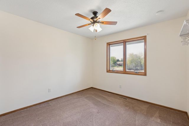 13522 Xavis St NW, Andover, MN 55304