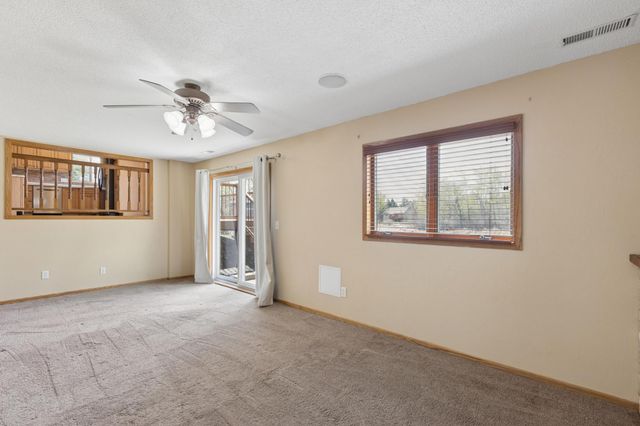 13522 Xavis St NW, Andover, MN 55304
