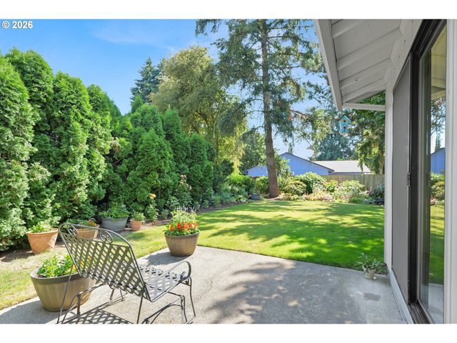 628 Se 33RD Ct, Hillsboro, OR 97123