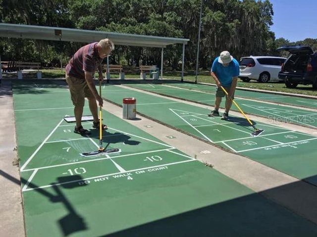 1519 CLUB CIR, Lakeshore, FL 33854