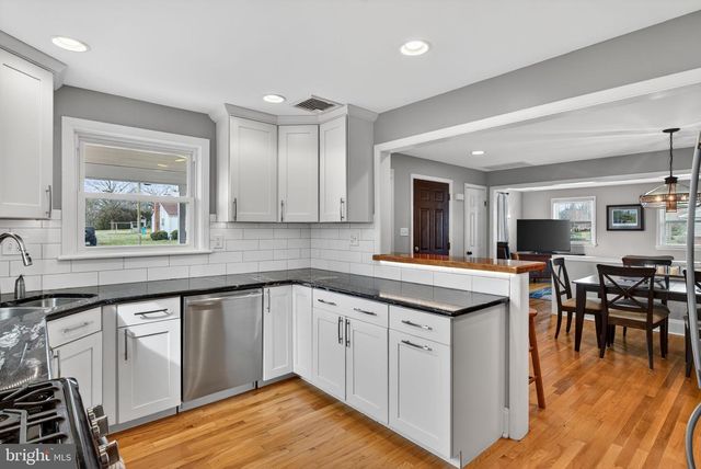 409 DELTA ST, Mount Joy, PA 17552