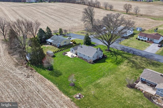 409 DELTA ST, Mount Joy, PA 17552