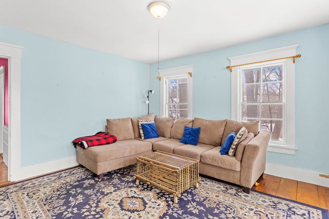 12 S Mast Street, Goffstown, NH 03045