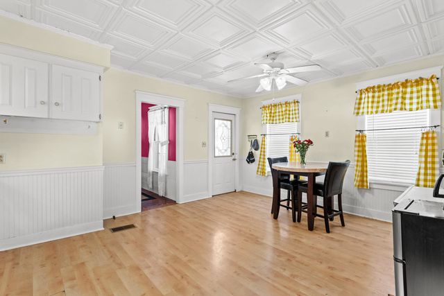 12 S Mast Street, Goffstown, NH 03045