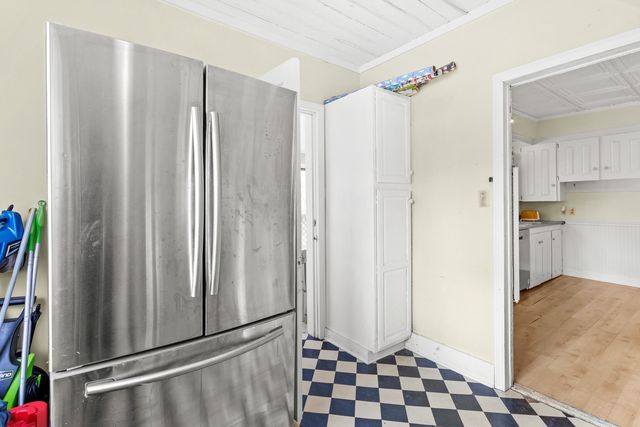 12 S Mast Street, Goffstown, NH 03045