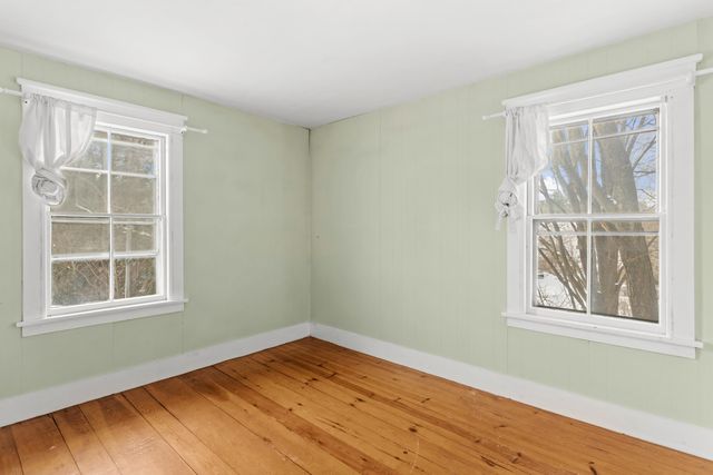 12 S Mast Street, Goffstown, NH 03045